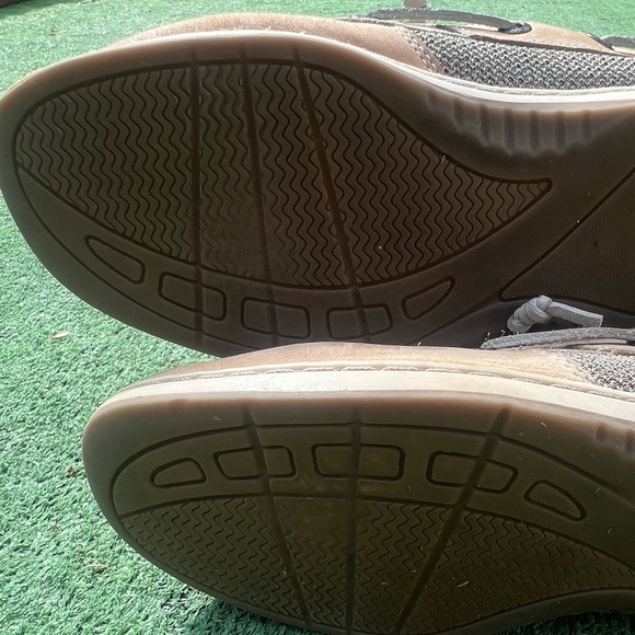 Sperry Women’s Boat Shoes - Picture 4 of 7